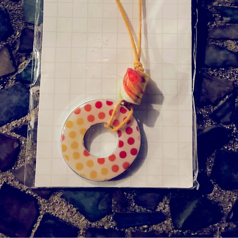 Retro polka dot circle pendant necklace